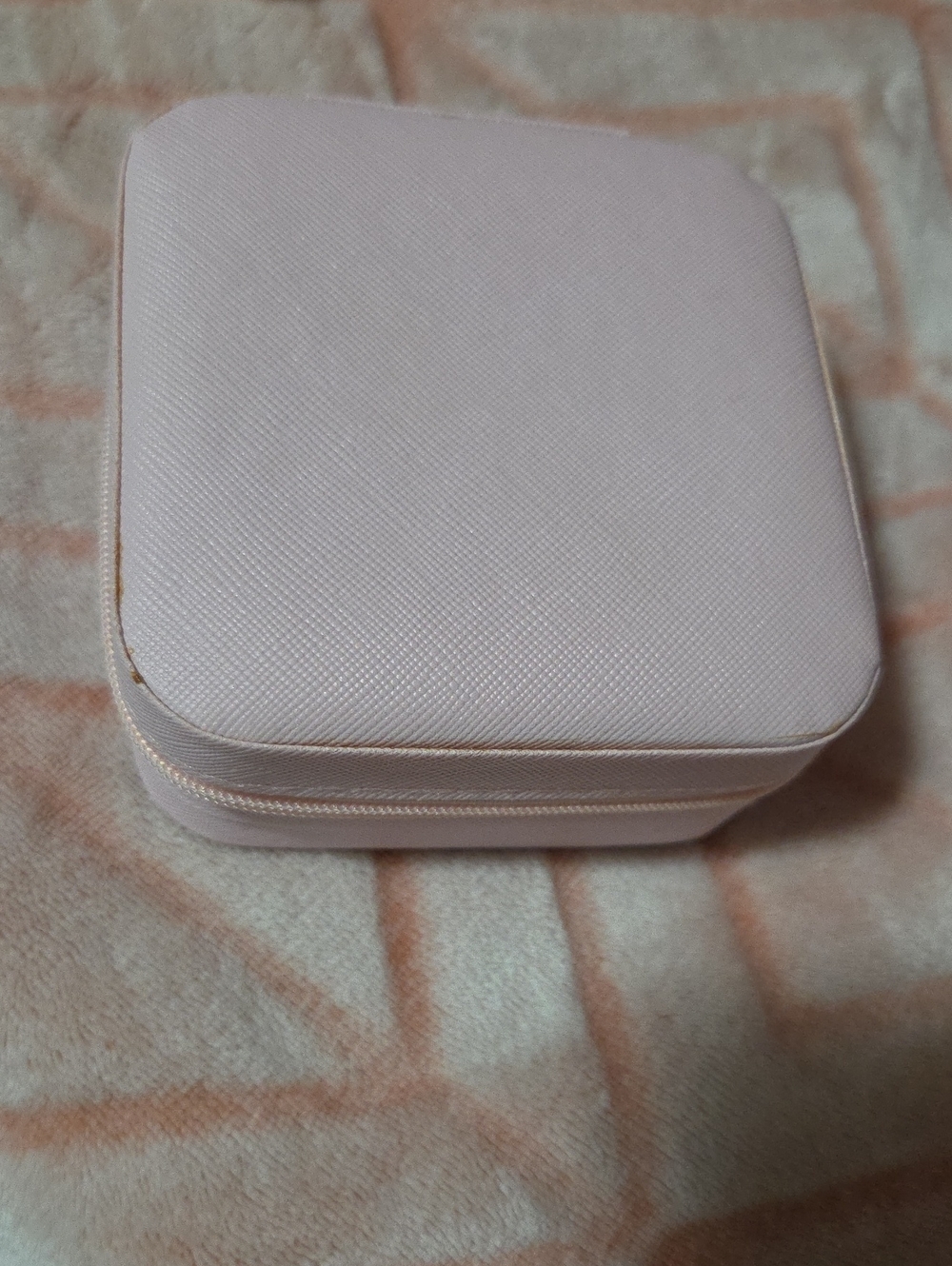 Compact Blush Pink Travel  Jewelry Case